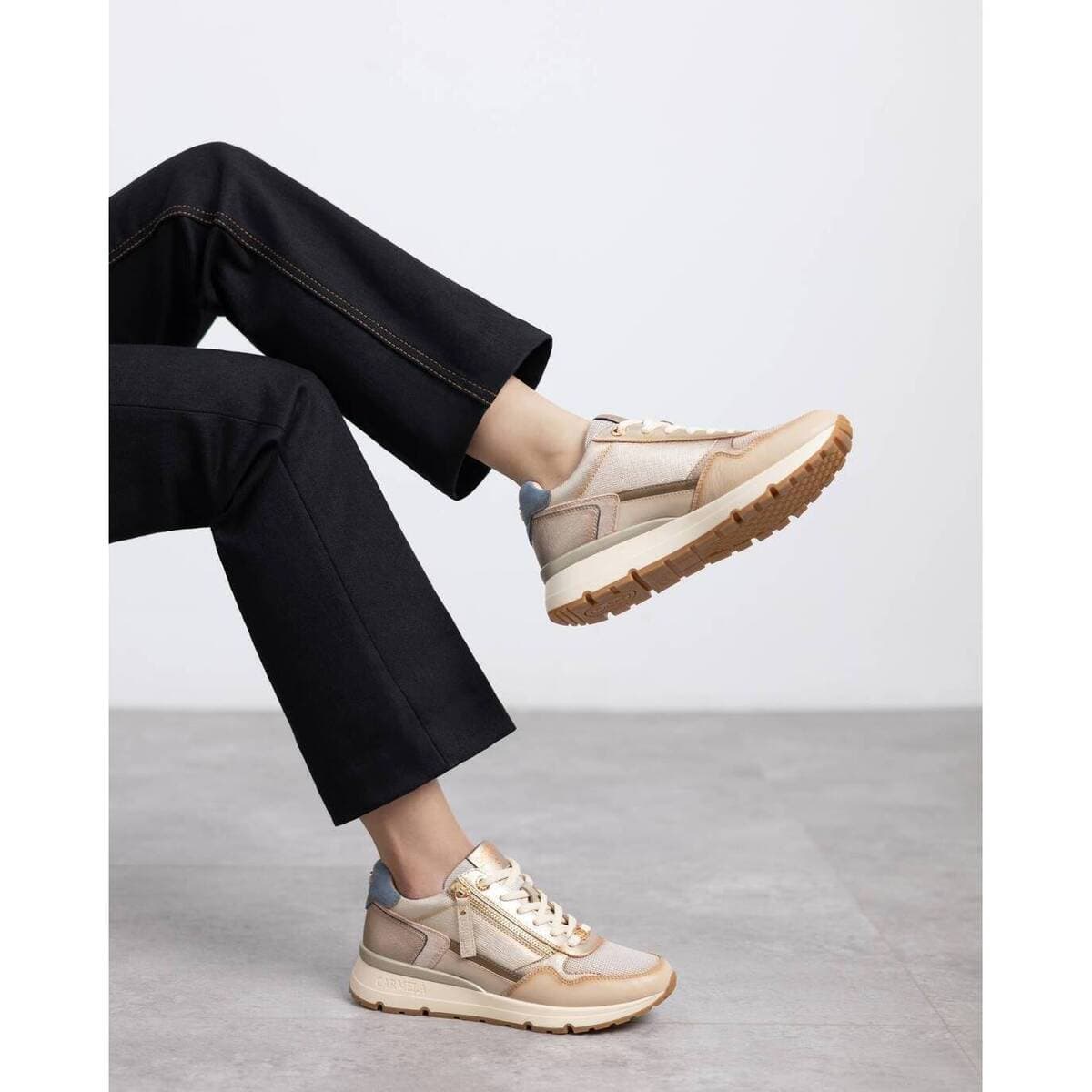 Women's Sneakers Carmela Brown