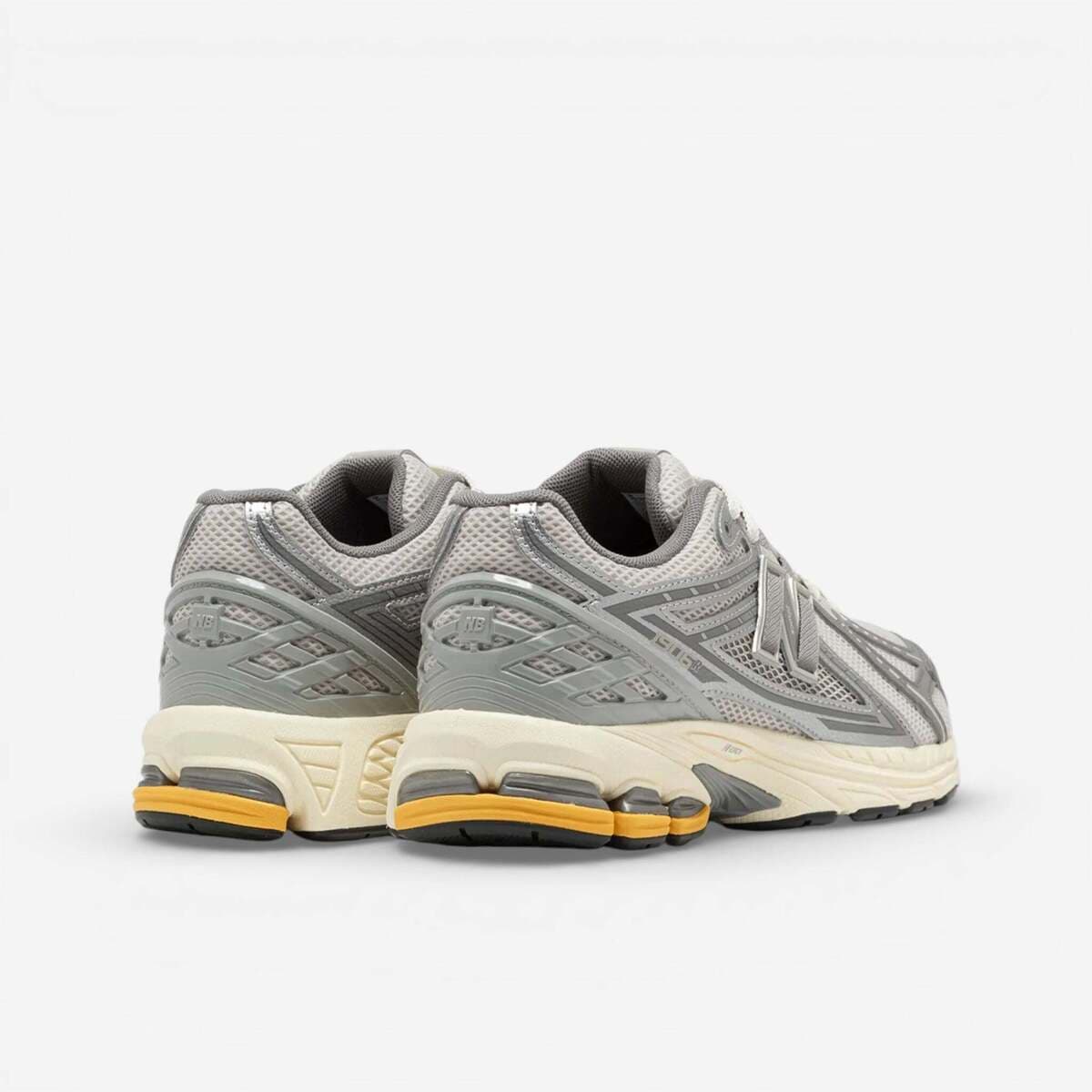 Women's Sneakers New Balance Gray