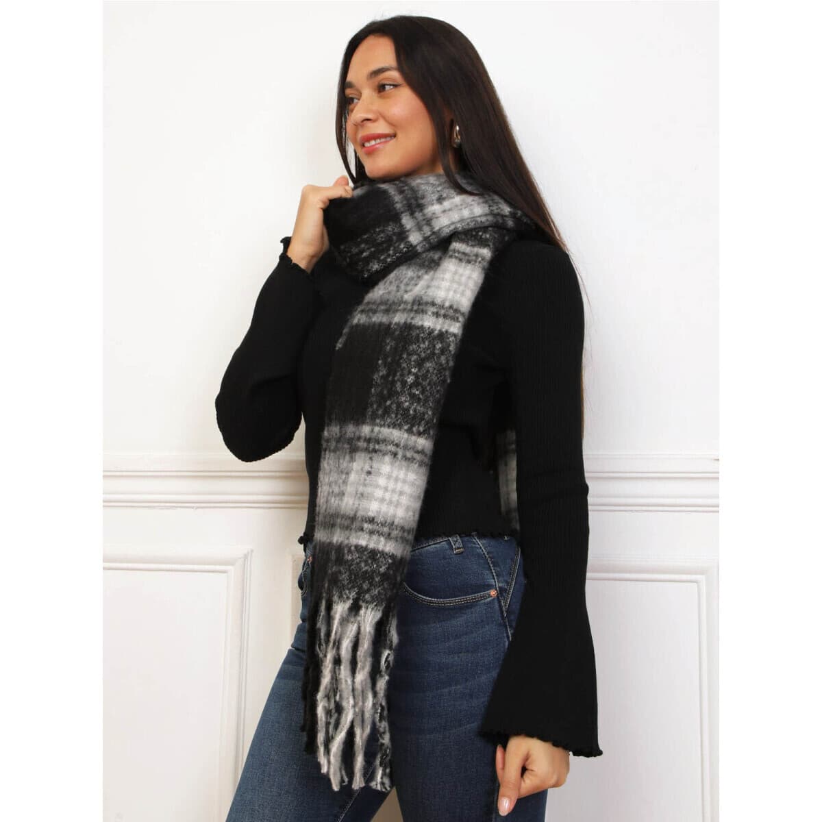 Women's Scarves La Modeuse Black