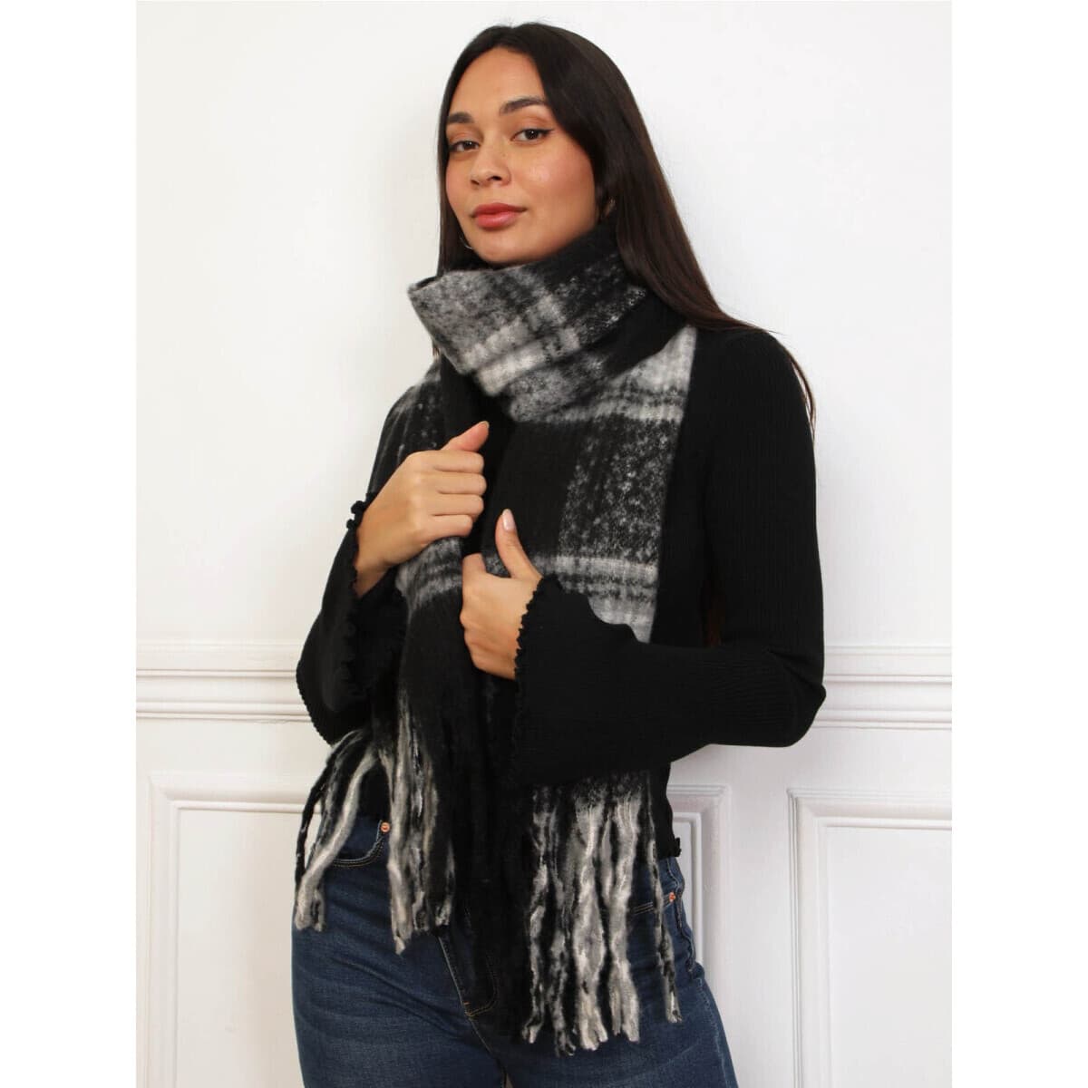 Women's Scarves La Modeuse Black