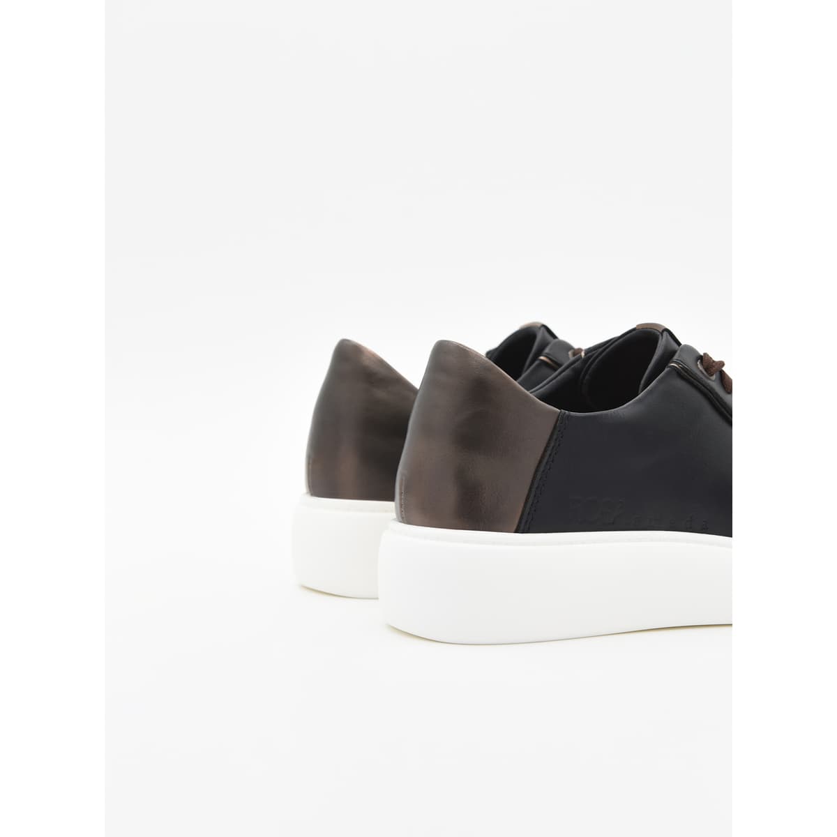 Women's Sneakers Montevita Black