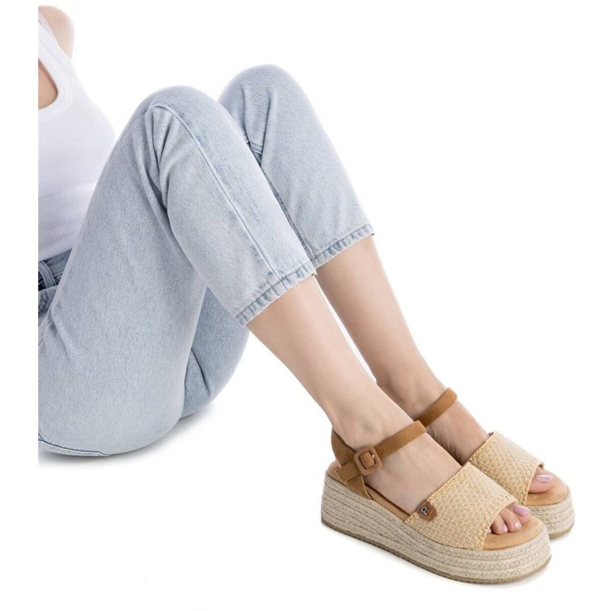 Women's Platforms Refresh Beige