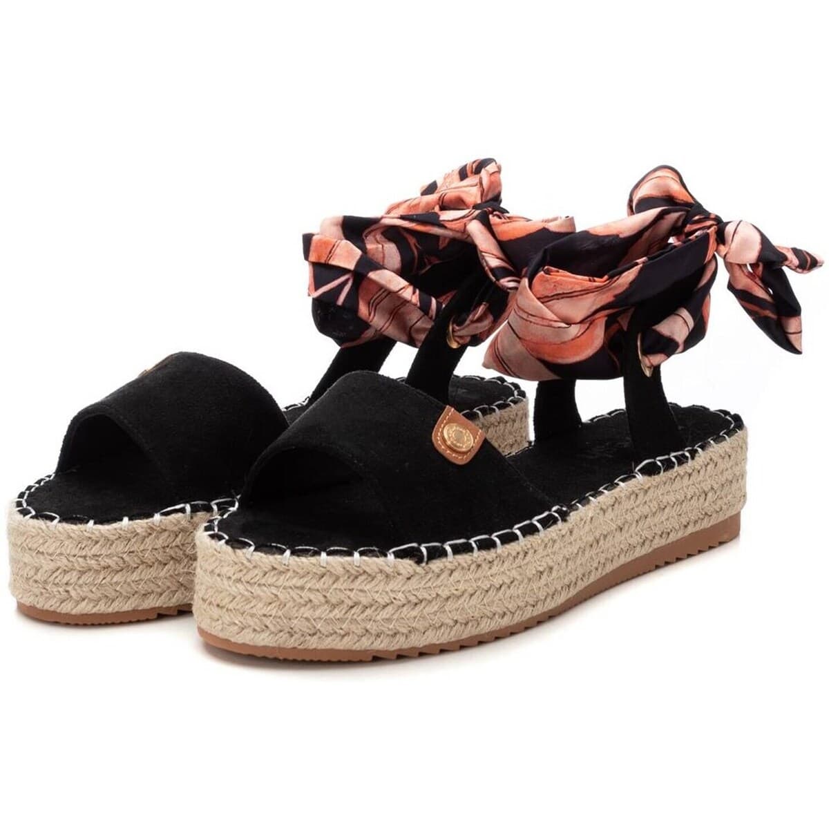 Women's Platforms Refresh Black