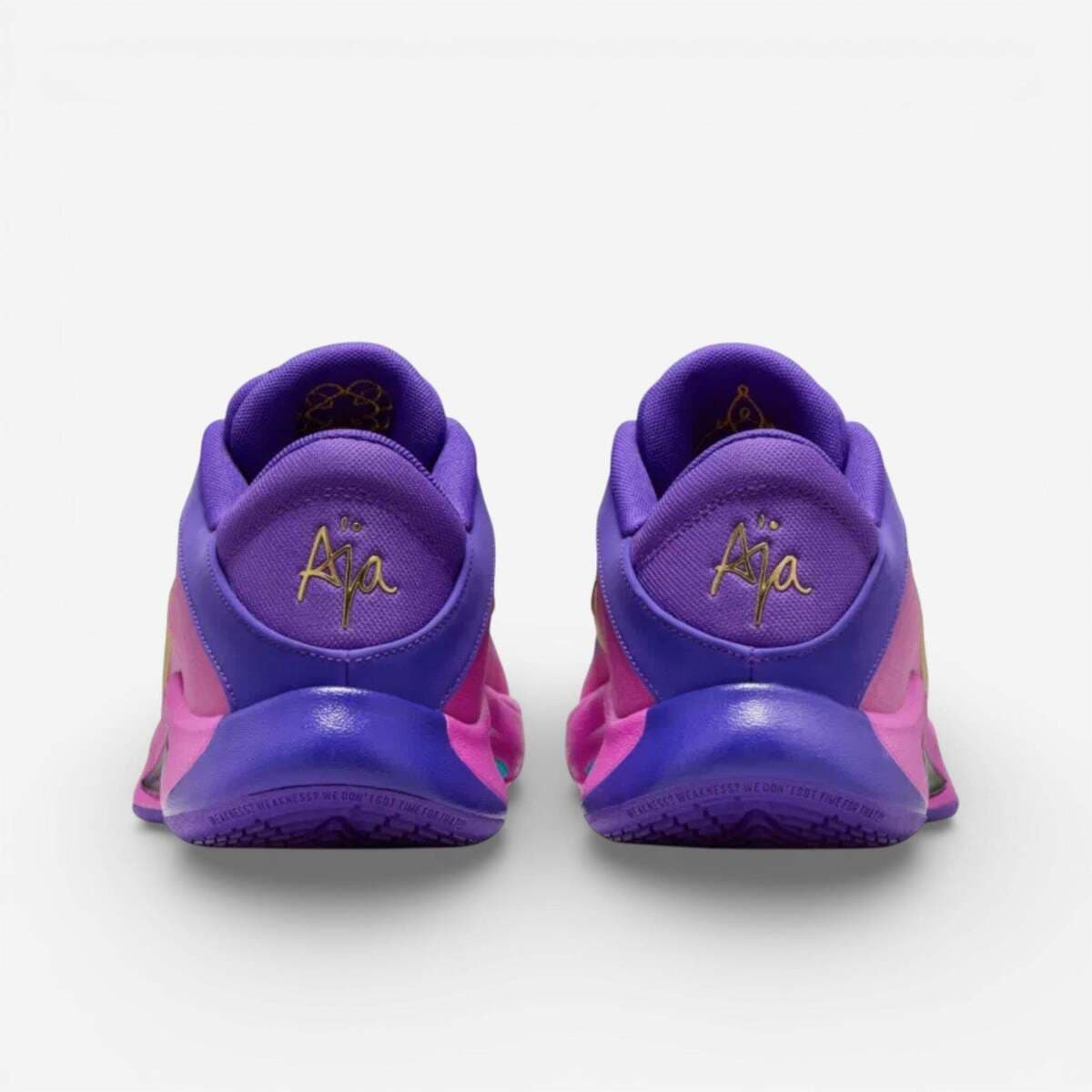 Women's Basketball Shoes Nike White