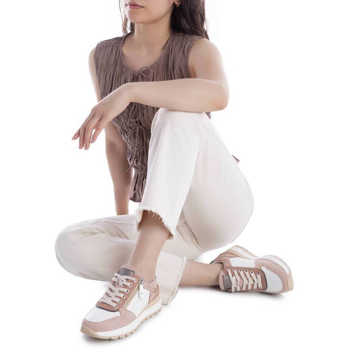 Women's Sneakers Refresh Brown