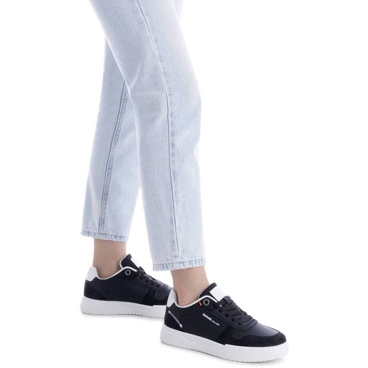 Women's Sneakers Refresh Black