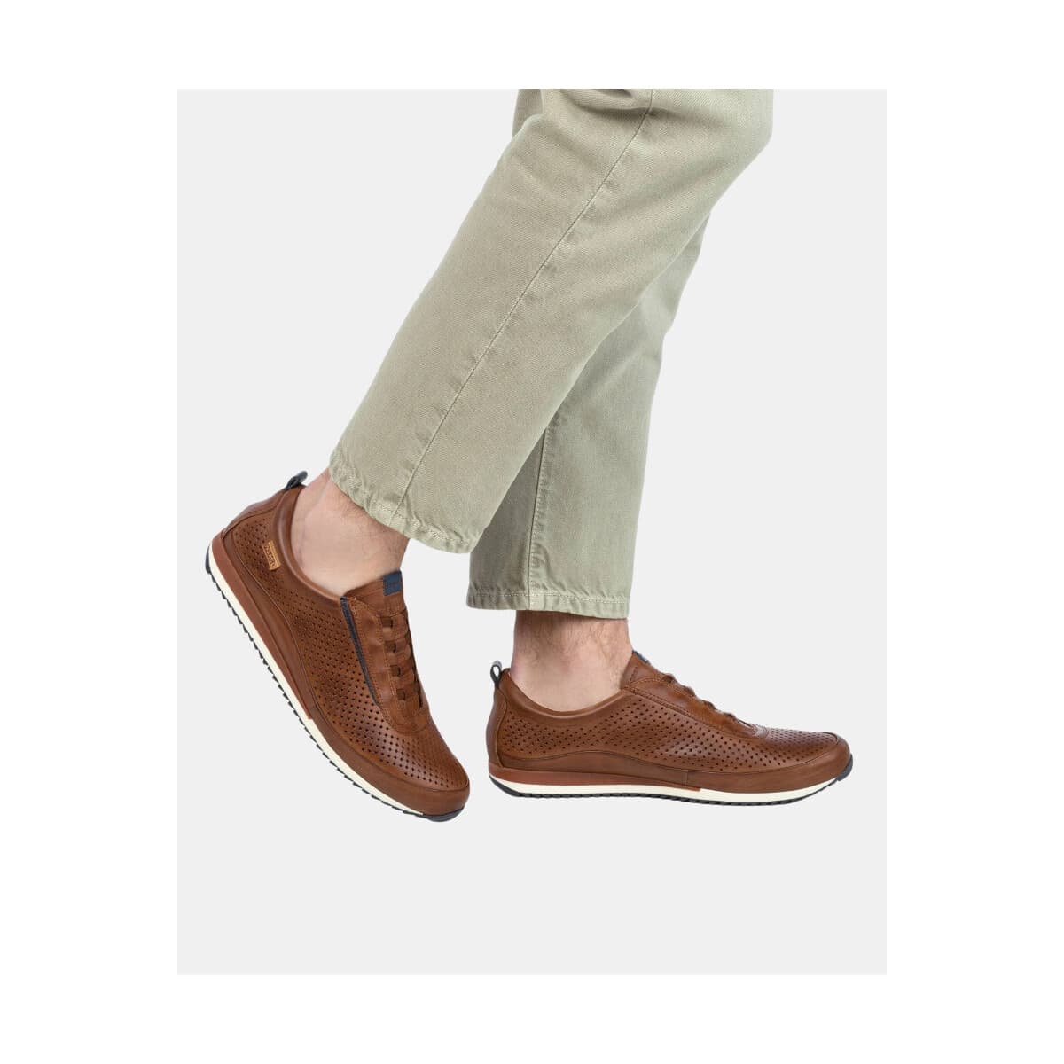 Men's Sneakers Pikolinos Brown