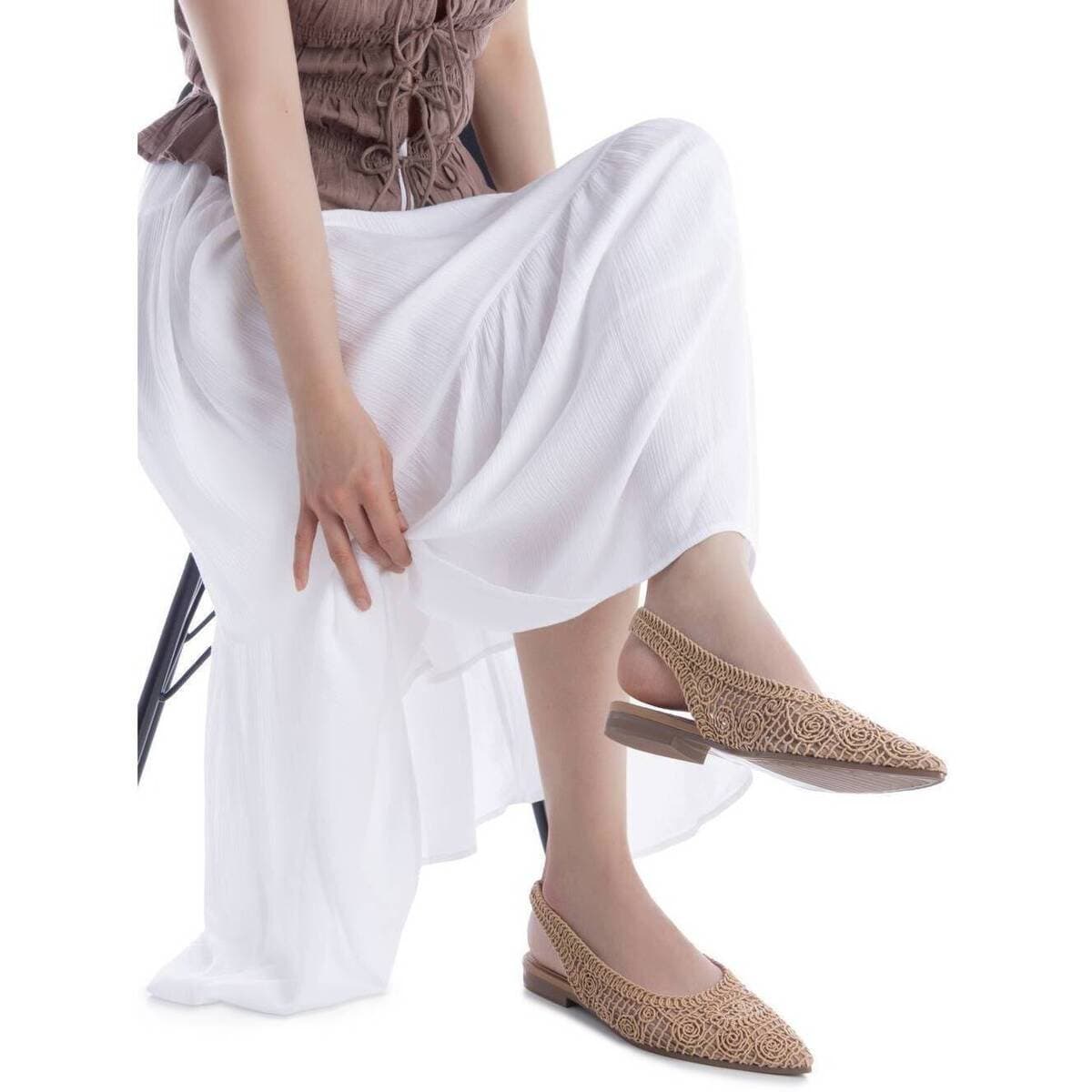 Women's Ballet Flats Xti Brown