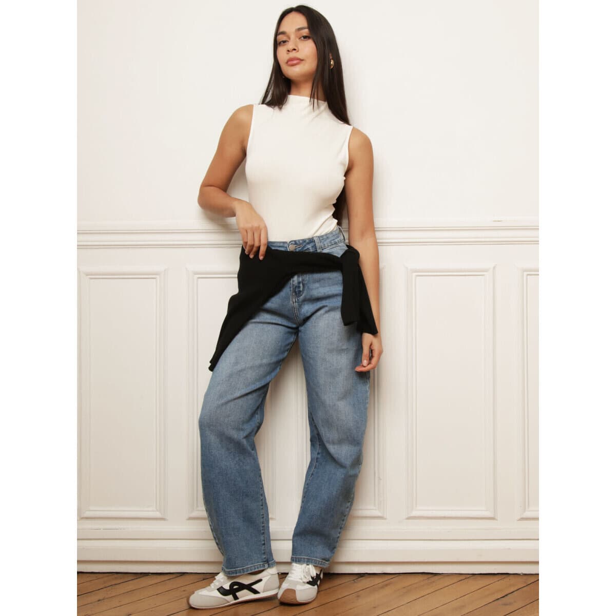 Women's Sleeveless Tops La Modeuse Beige