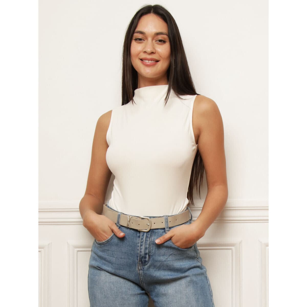 Women's Sleeveless Tops La Modeuse Beige