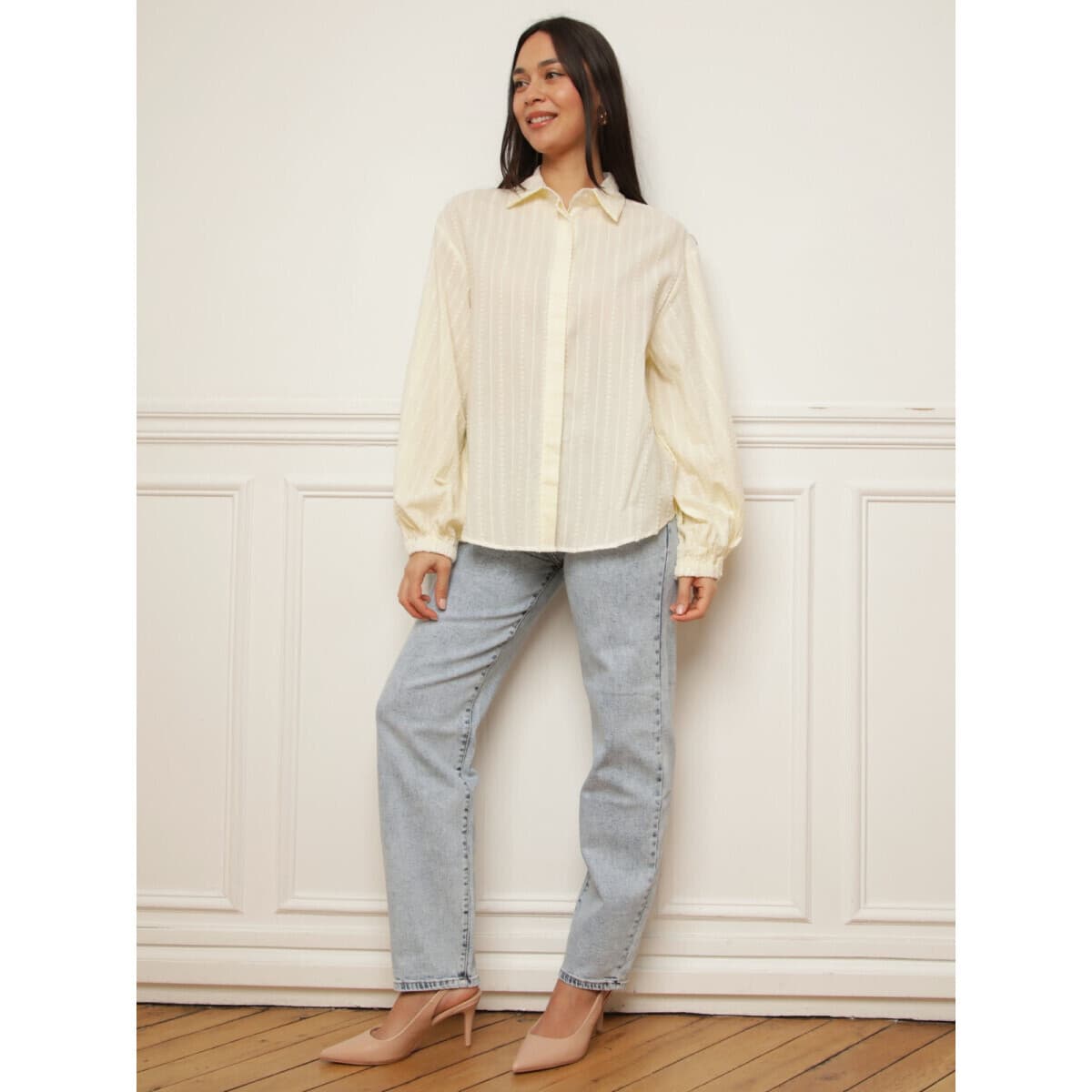 Women's Shirts La Modeuse Beige