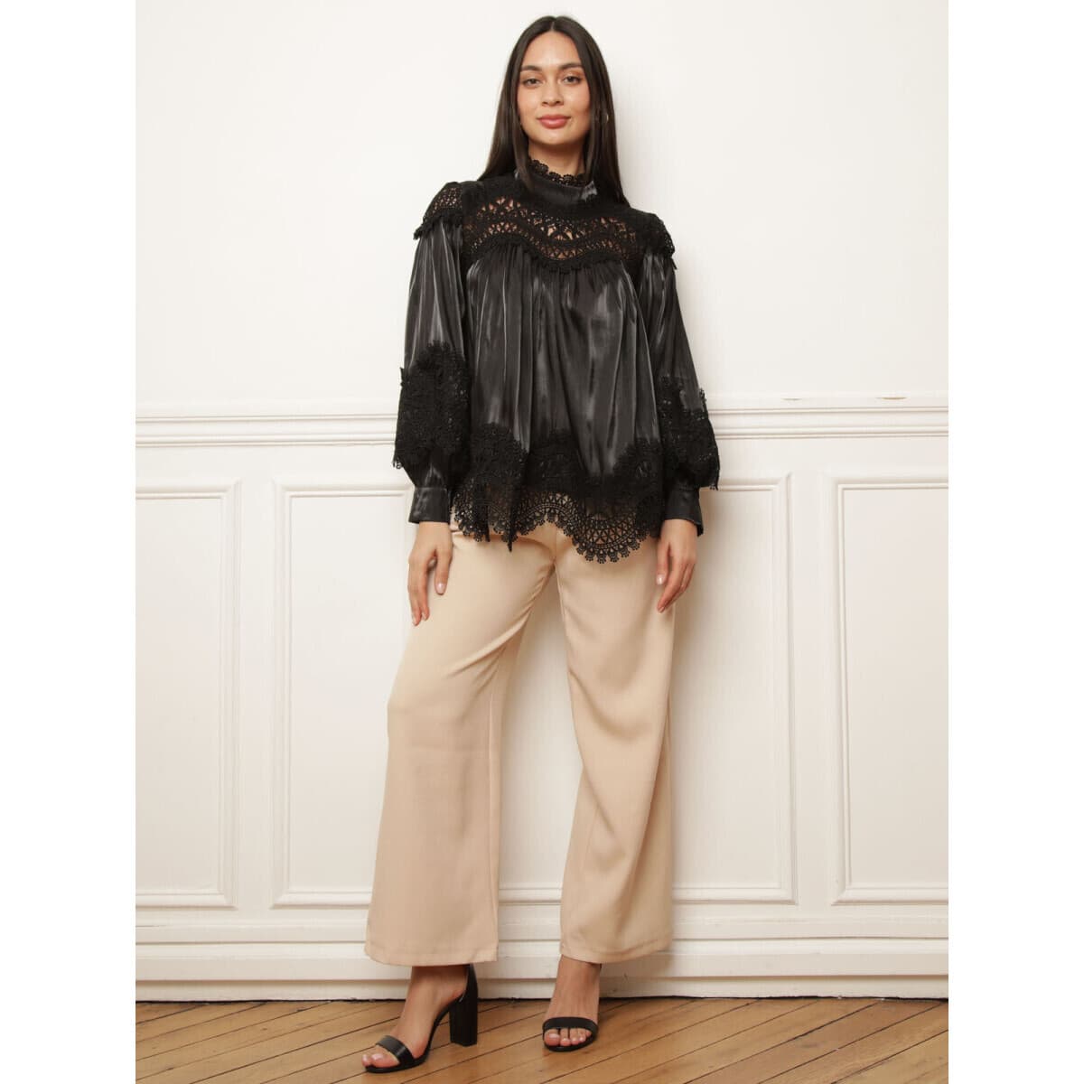 Women's T-Shirts La Modeuse Black