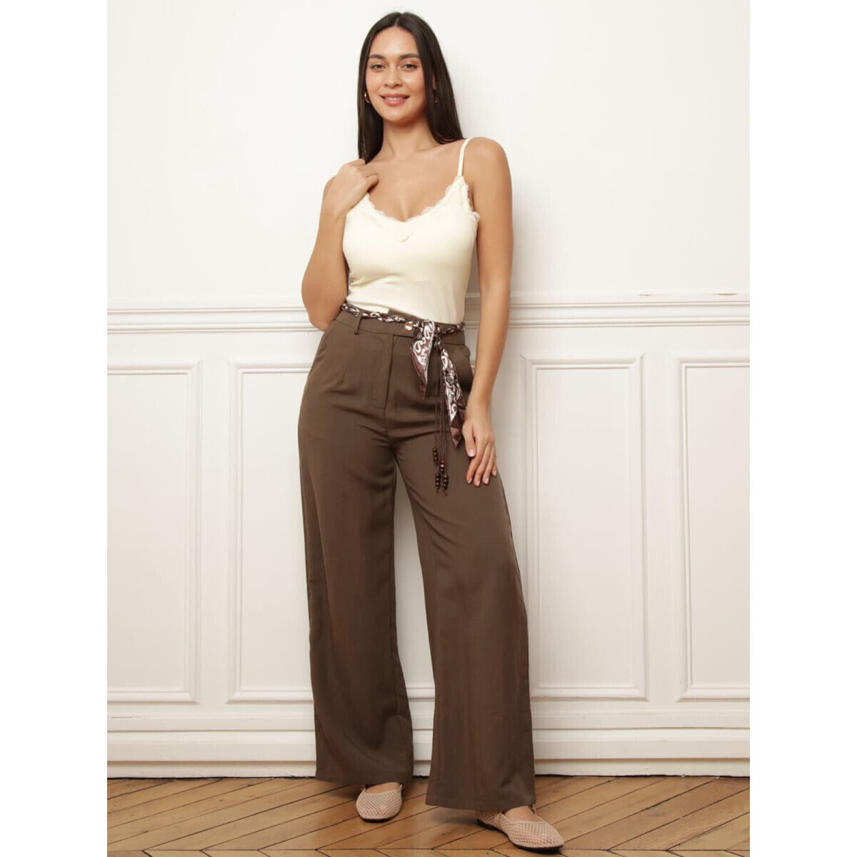 Women's Pants La Modeuse Brown