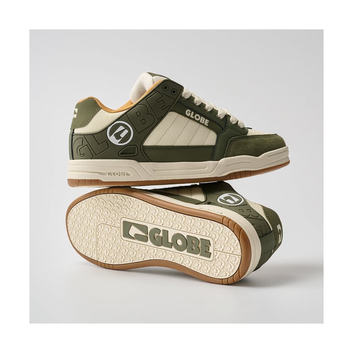 Women's Sneakers Globe Green