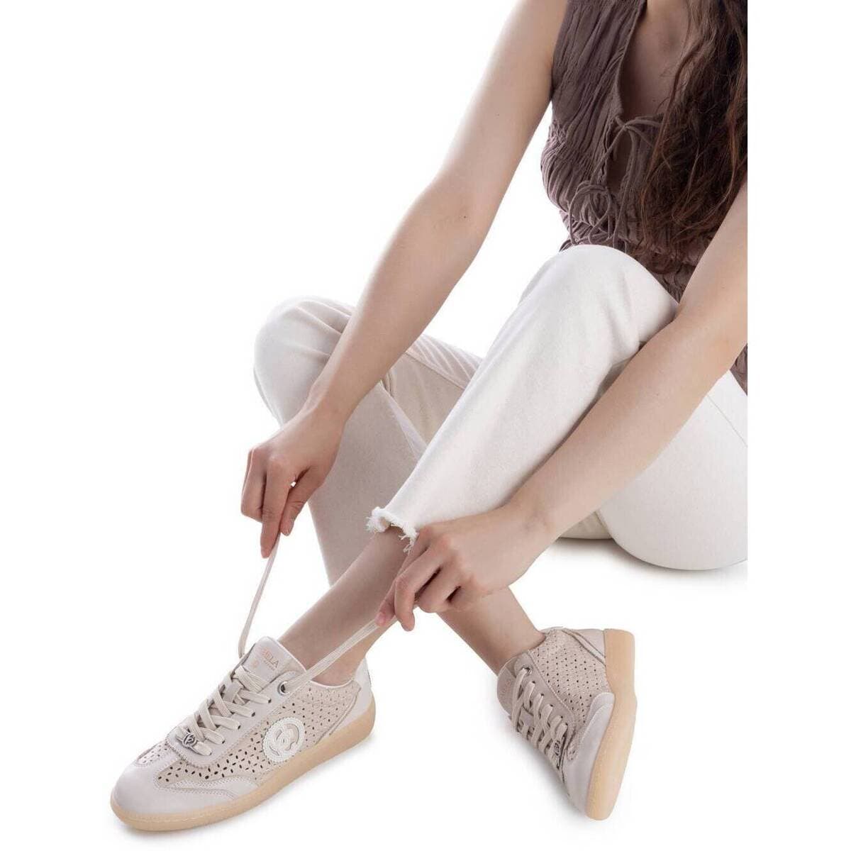 Women's Sneakers Carmela Brown