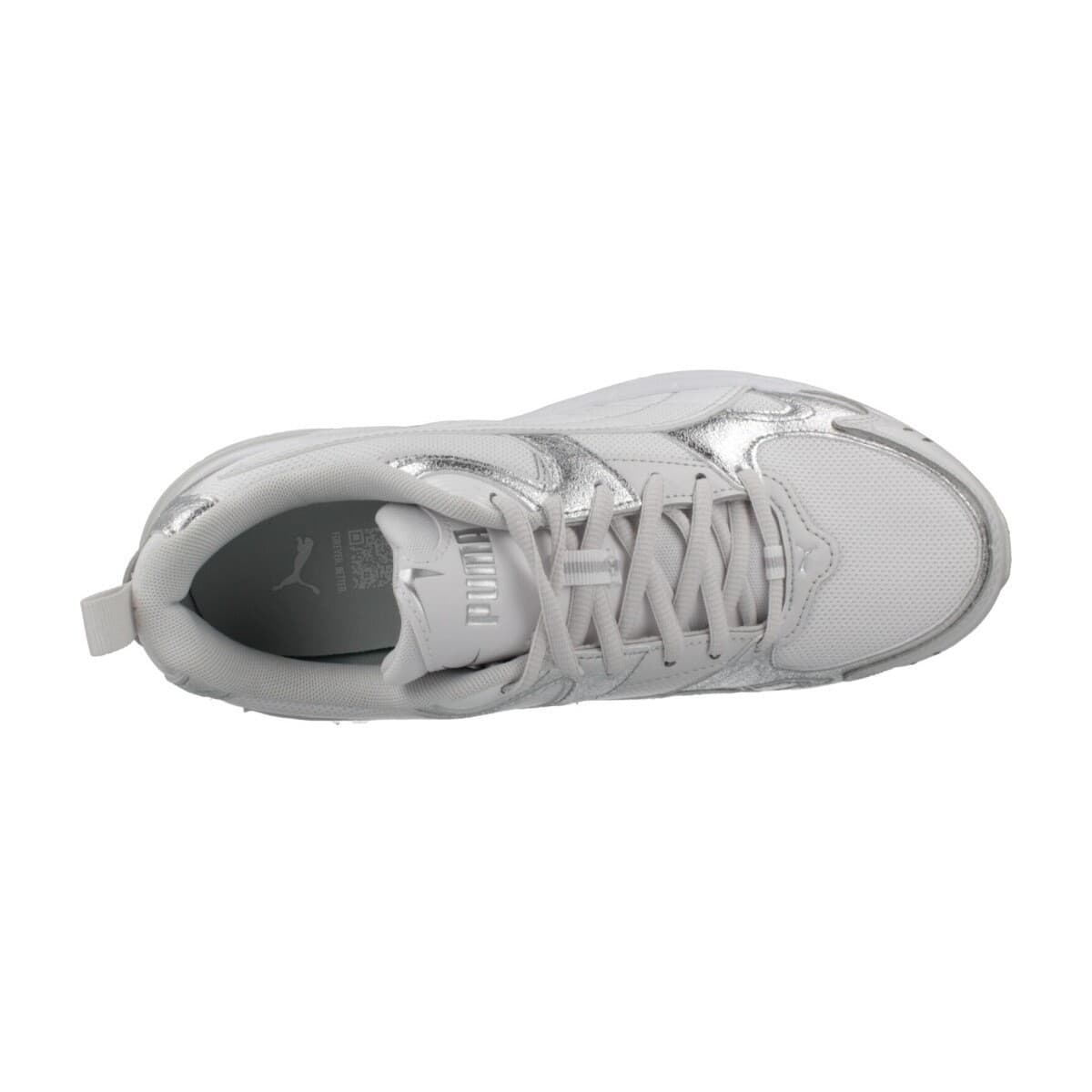 Women's Sports Shoes Puma White