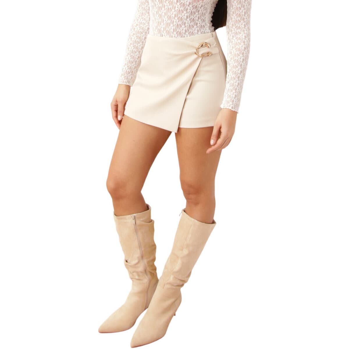 Κοντές φούστες La Modeuse 77551_P183827