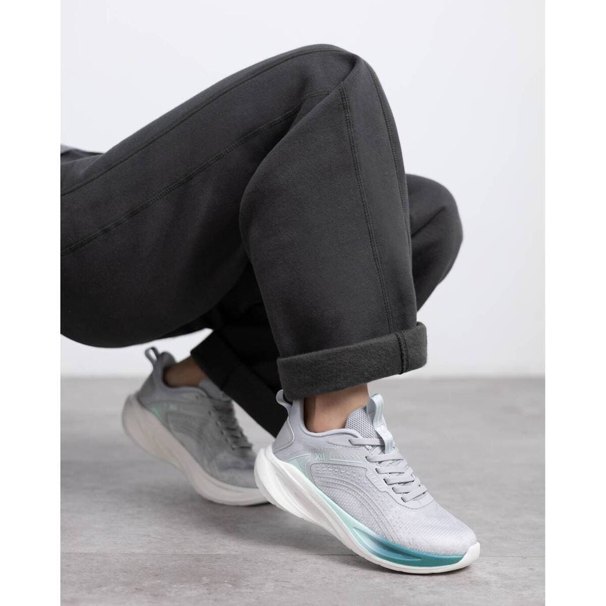 Women's Sneakers Xti Gray