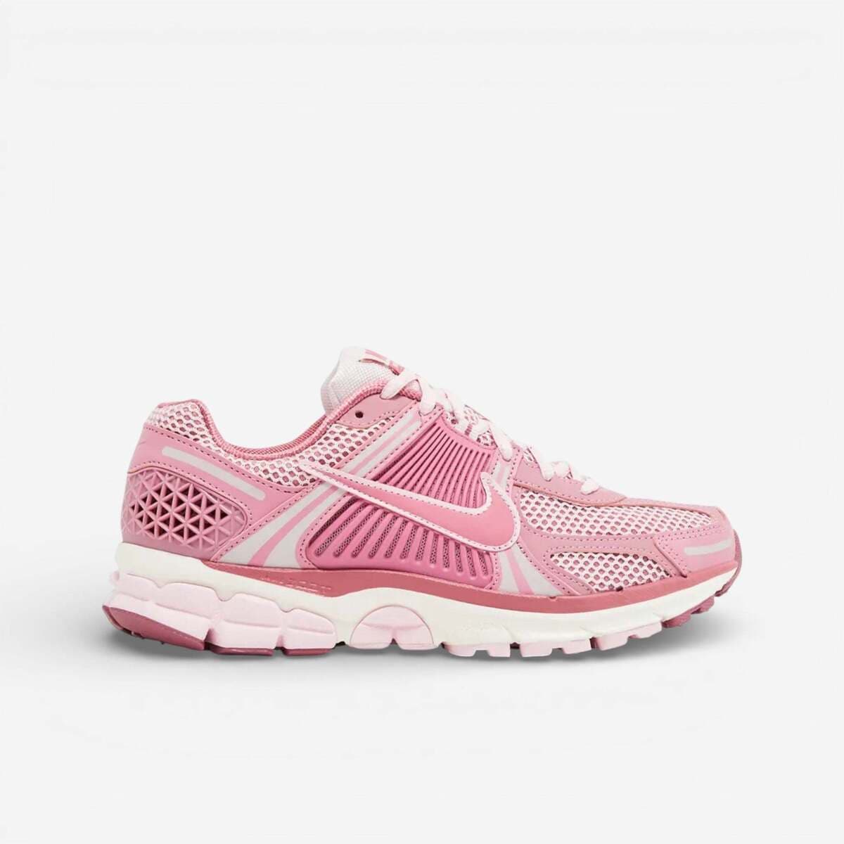 Women's Sneakers Nike Pink