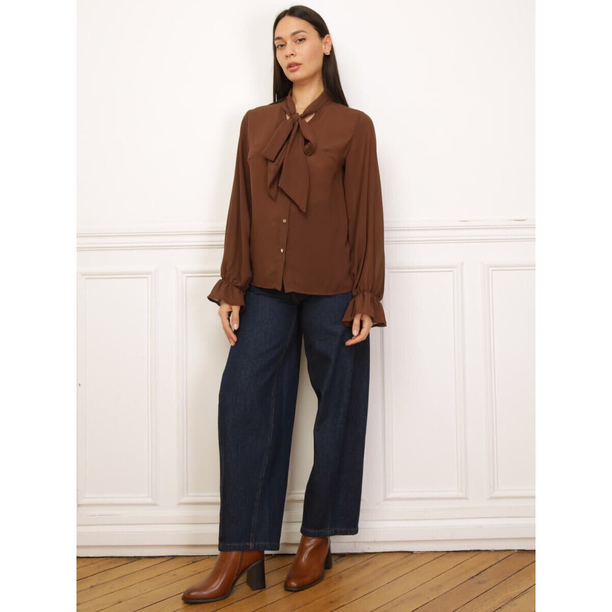 Women's T-Shirts La Modeuse Brown