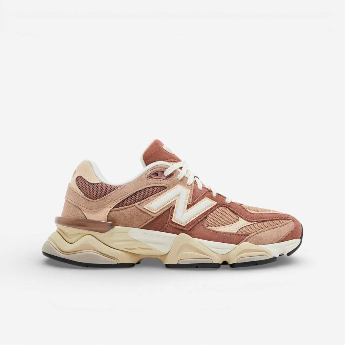 Xαμηλά Sneakers New Balance 9060 Sparrow Flat Taupe