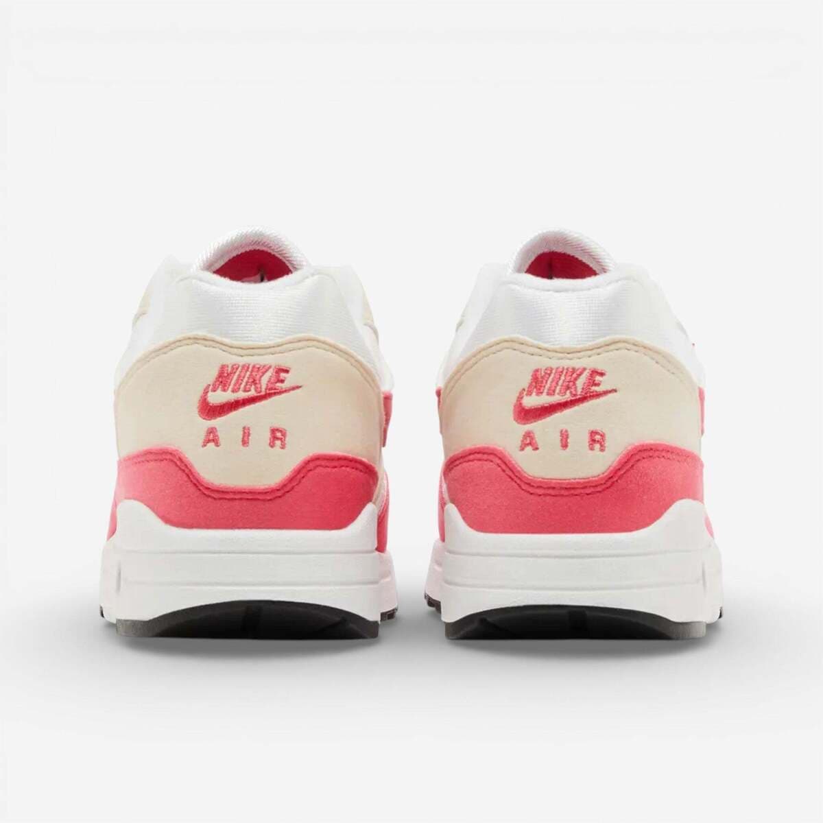 Women's Sneakers Nike Pink