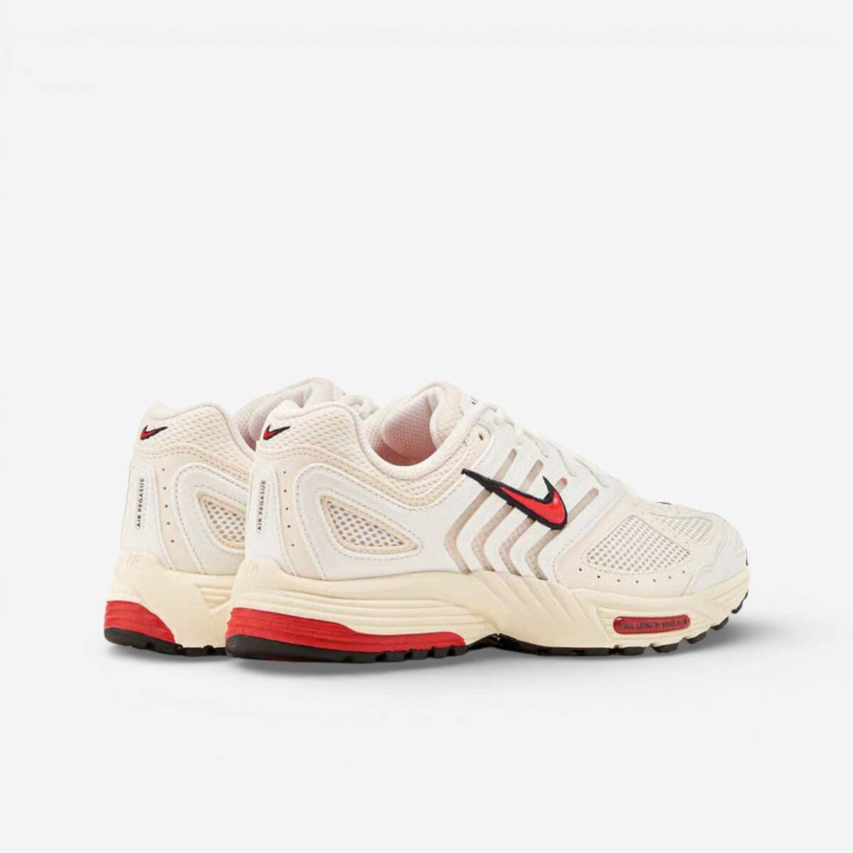 Women's Sports Shoes Nike Red