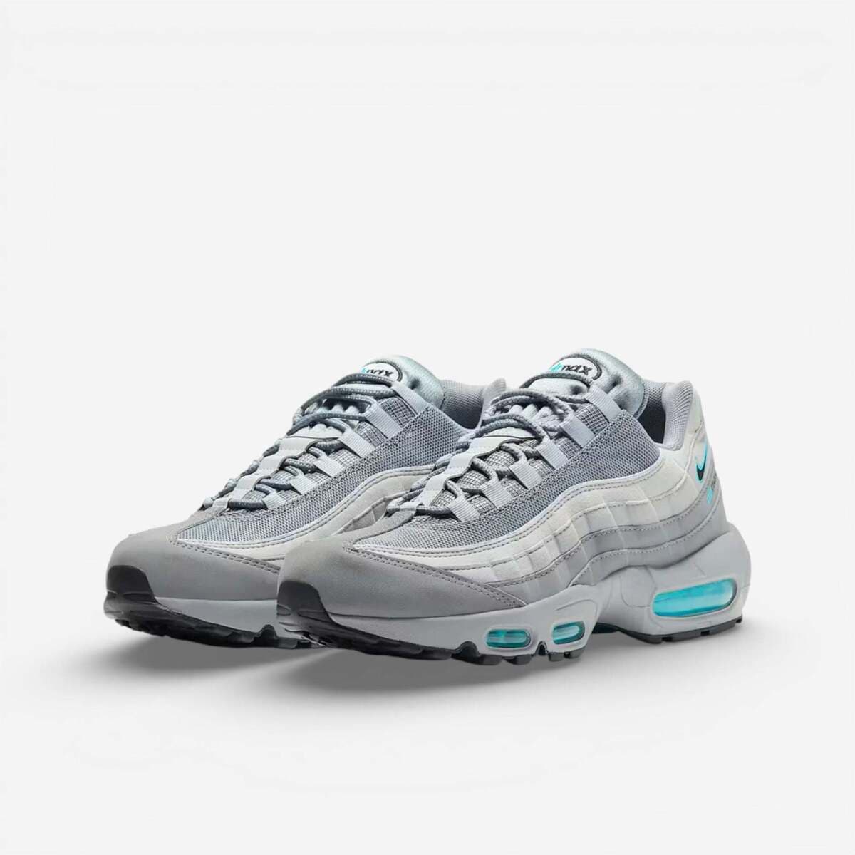 Women's Sneakers Nike Gray