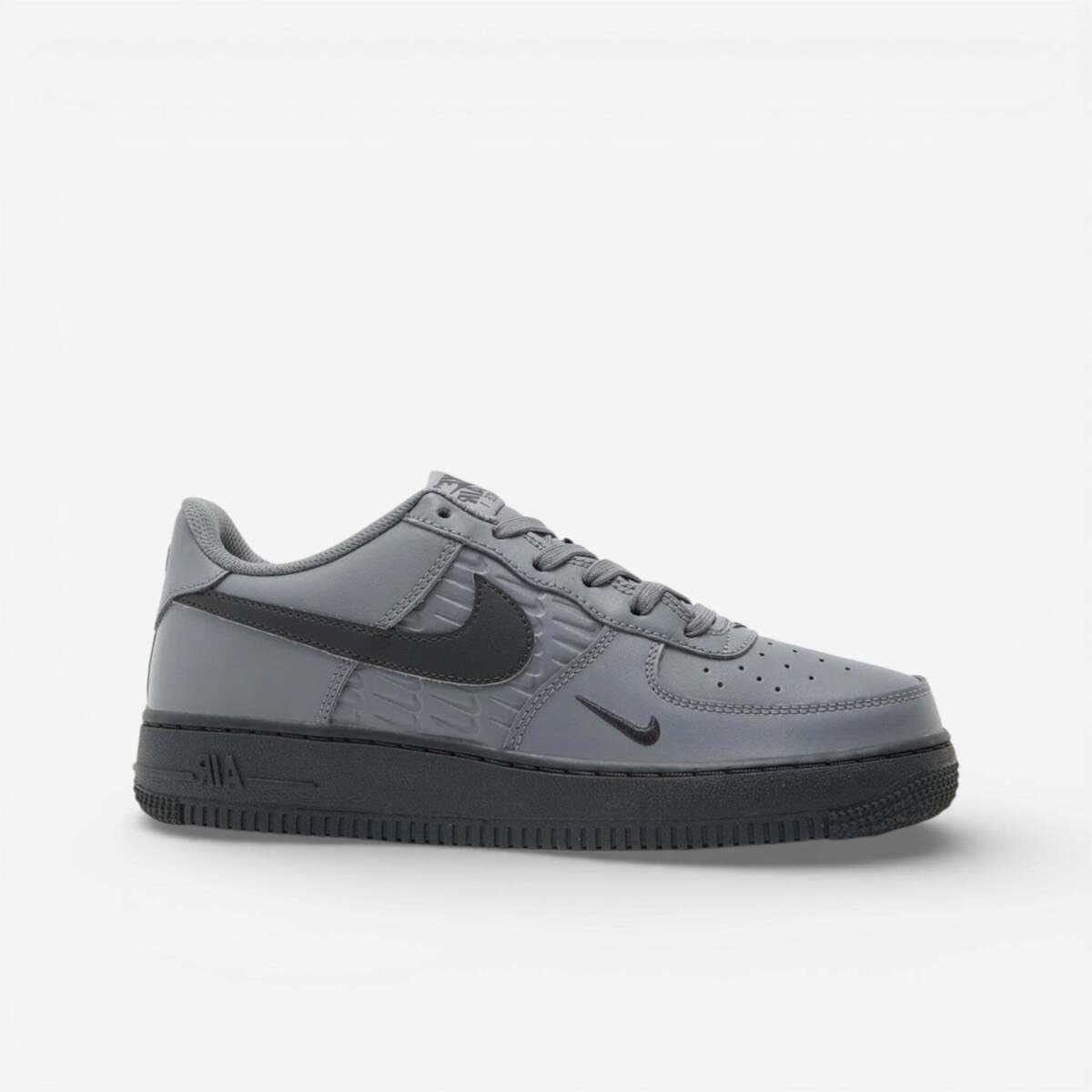 Men's Sneakers Nike Gray