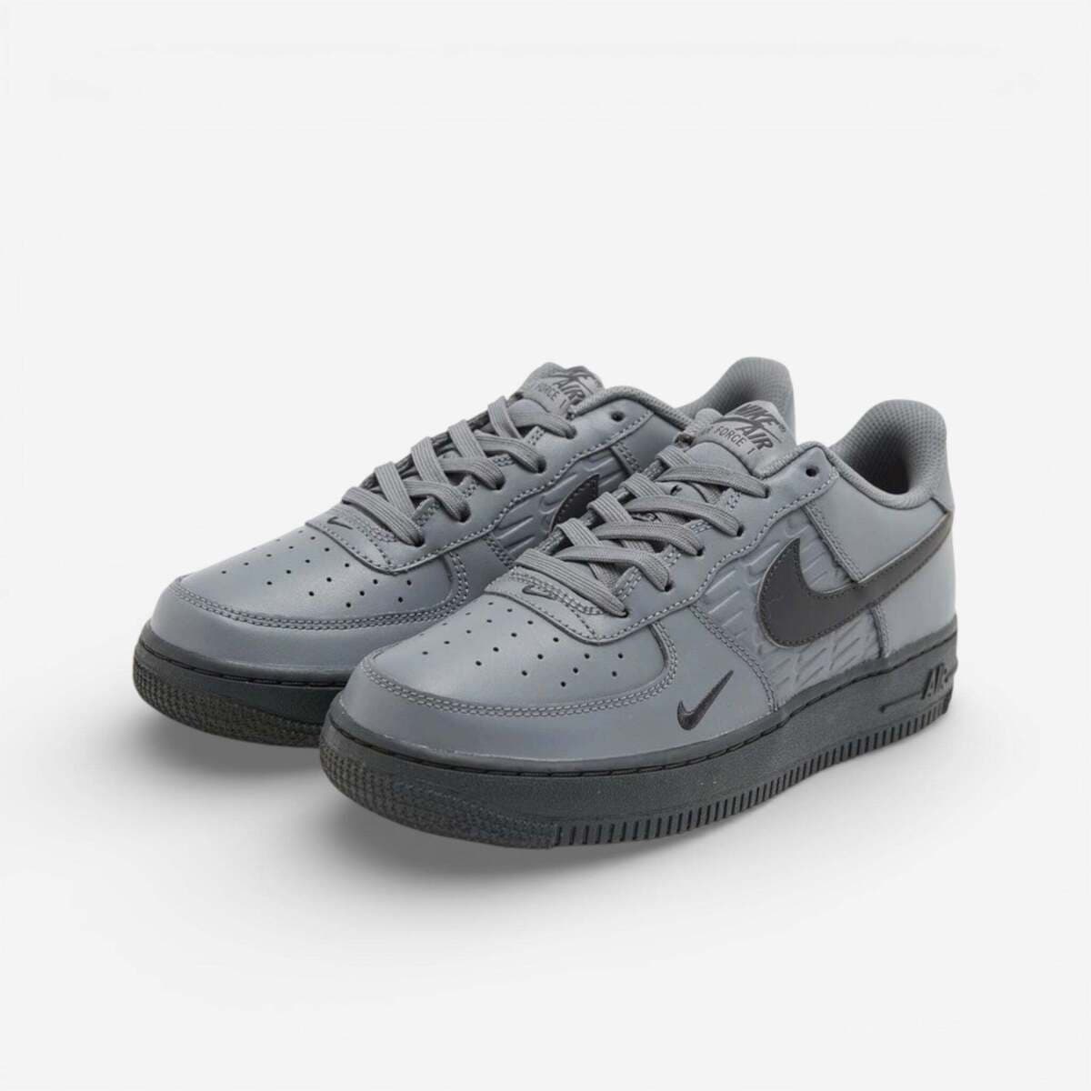 Women's Sneakers Nike Gray