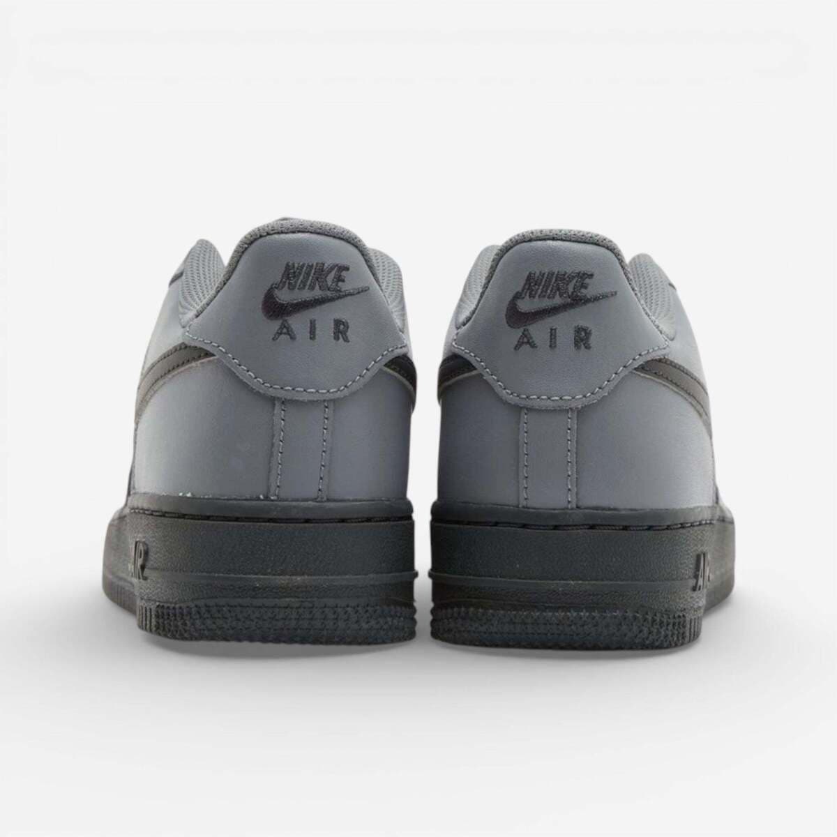 Women's Sneakers Nike Gray