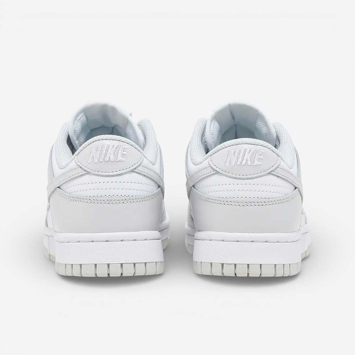 Women's Sneakers Nike Gray
