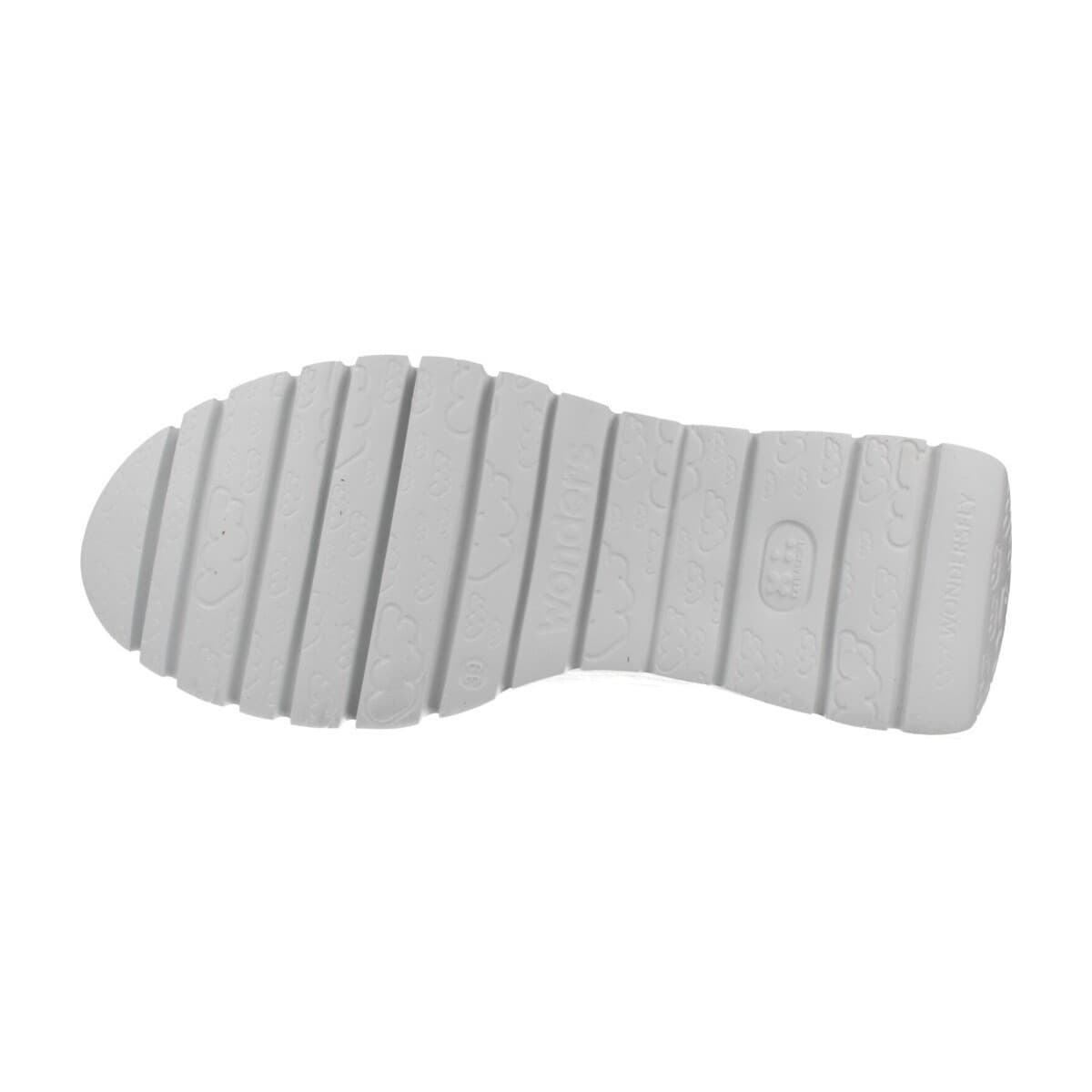 Women's Sneakers Wonders Silver