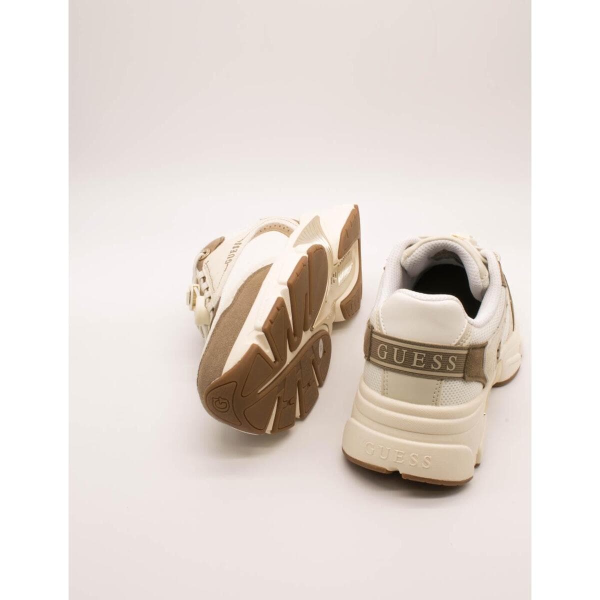 Women's Sneakers Guess White