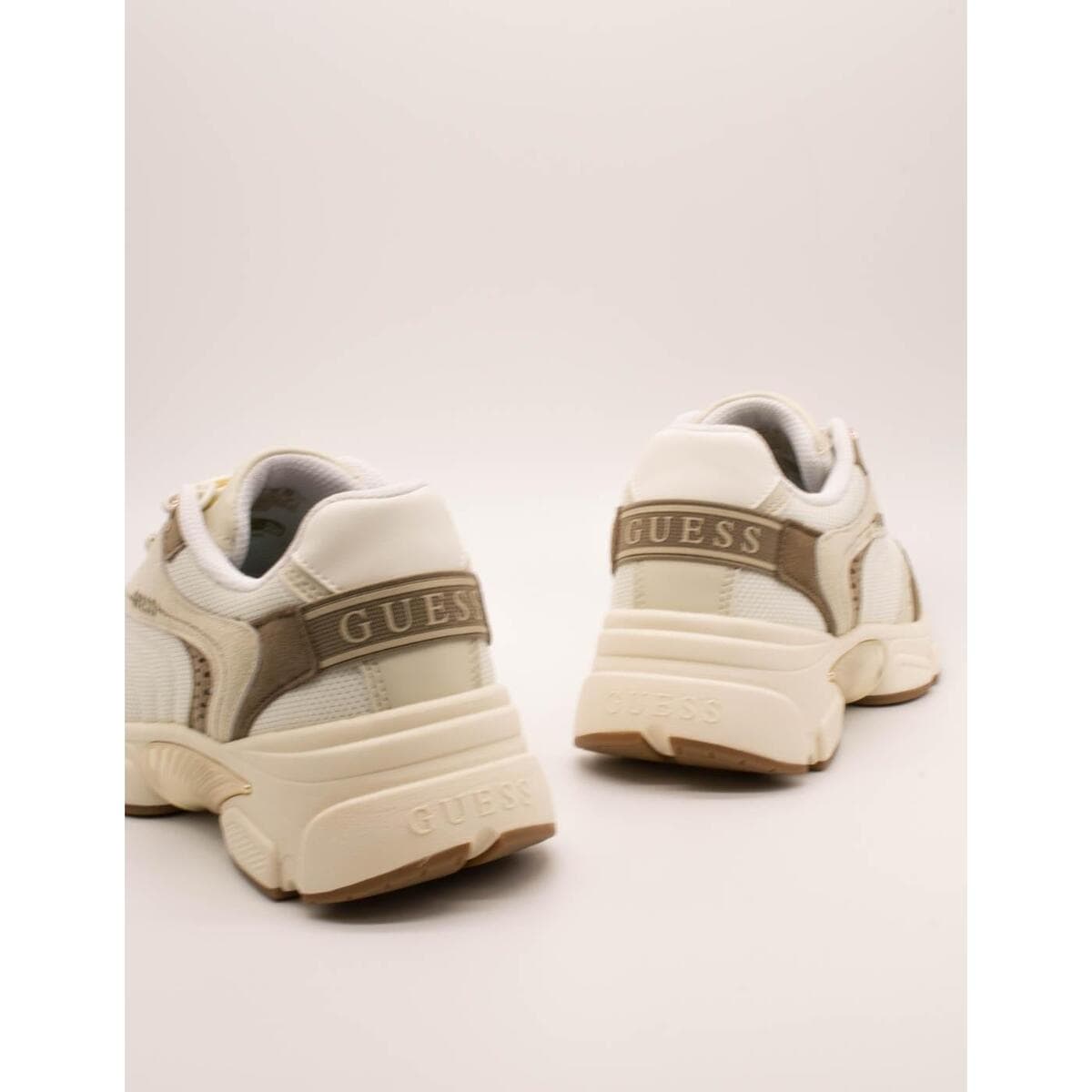 Women's Sneakers Guess White
