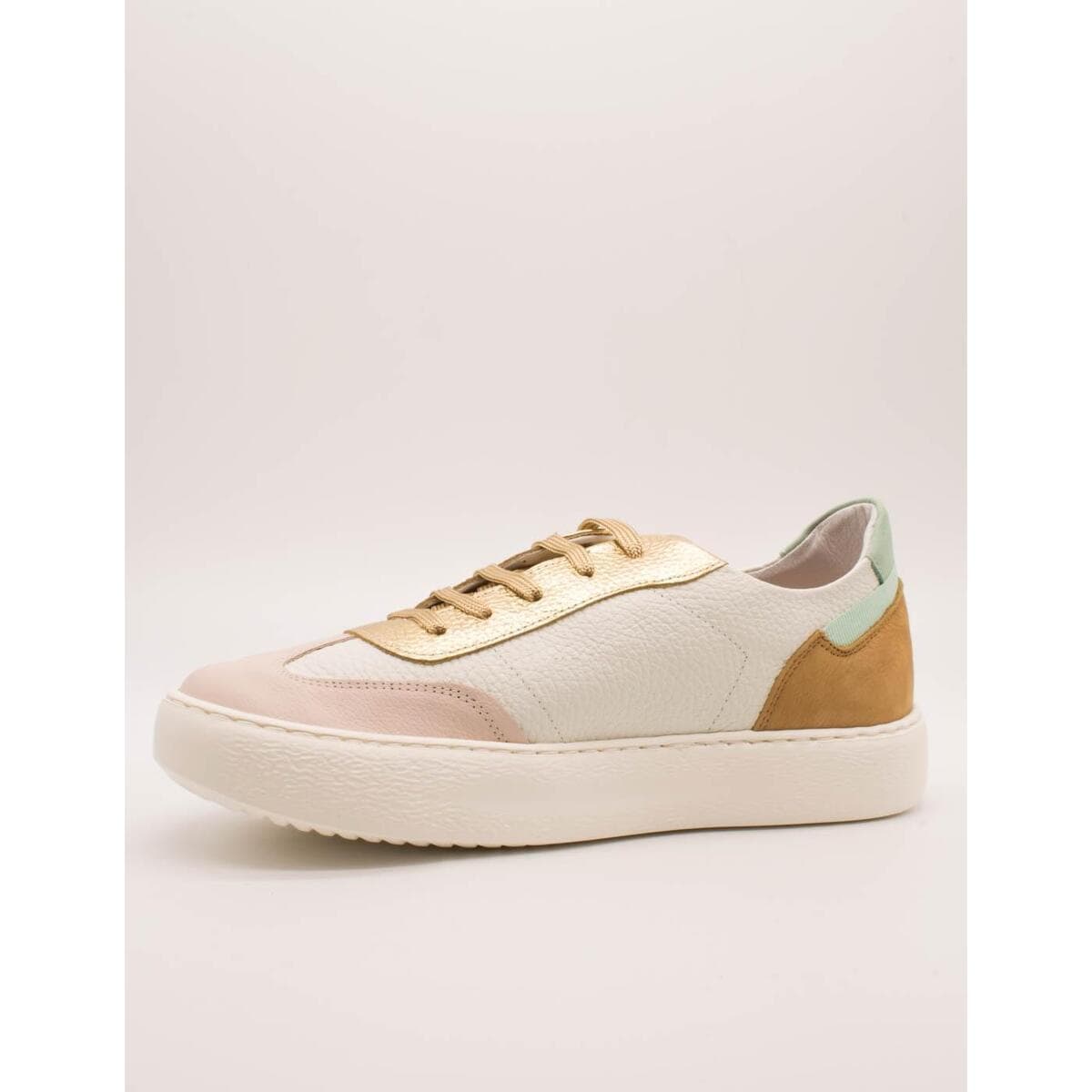 Women's Sneakers 24 Hrs White