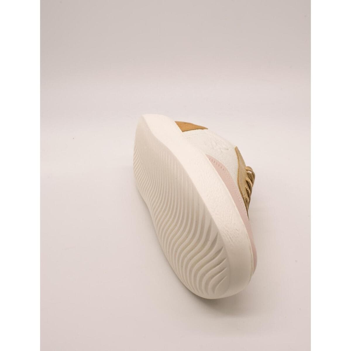 Women's Sneakers 24 Hrs White