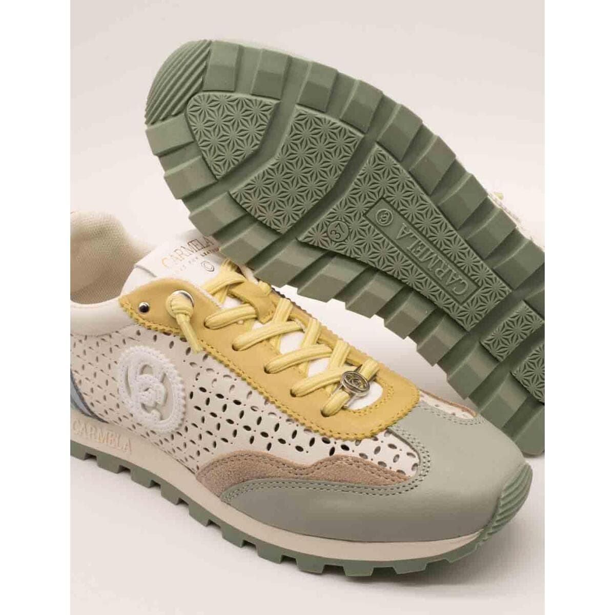 Women's Sneakers Carmela White