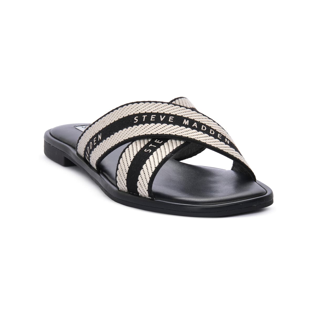 Σανδάλια χωρίς τακούνι Steve Madden BLK ARROWS