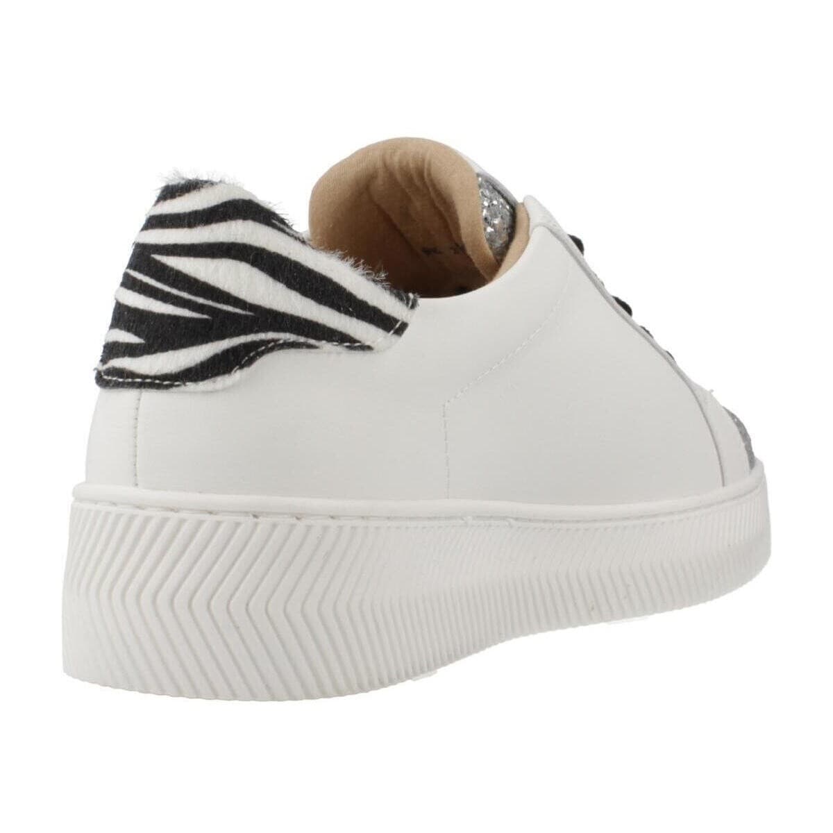 Women's Sneakers Vanessa Wu White