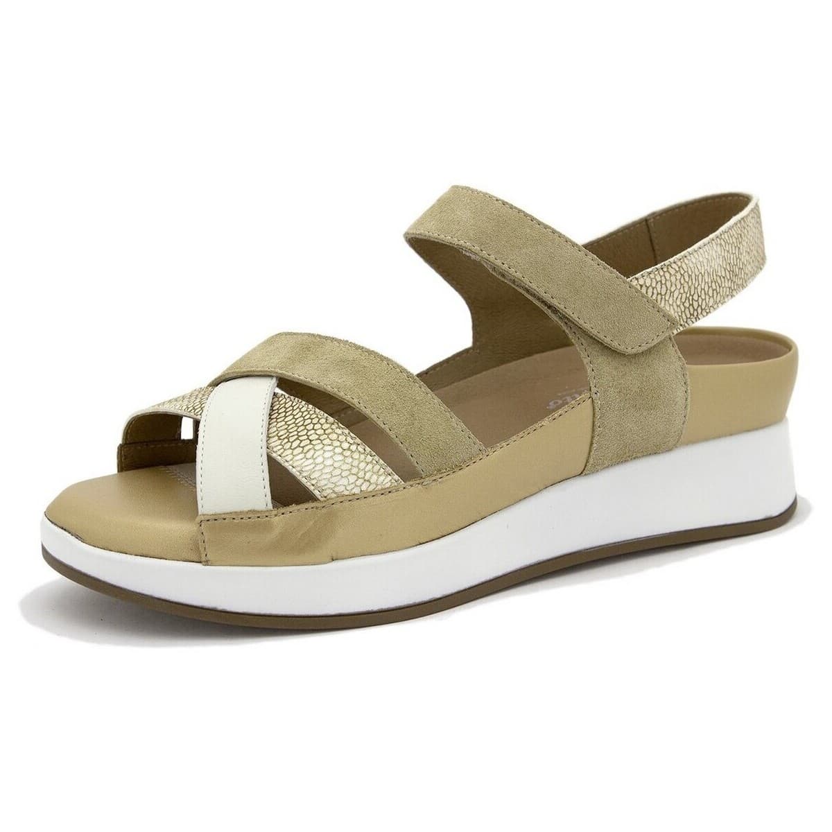 Σανδάλια με πλατφόρμα Piesanto 260424