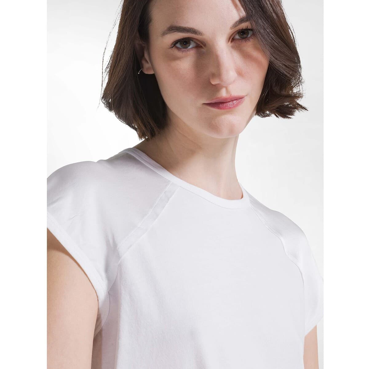 Women's T-Shirts Deha White