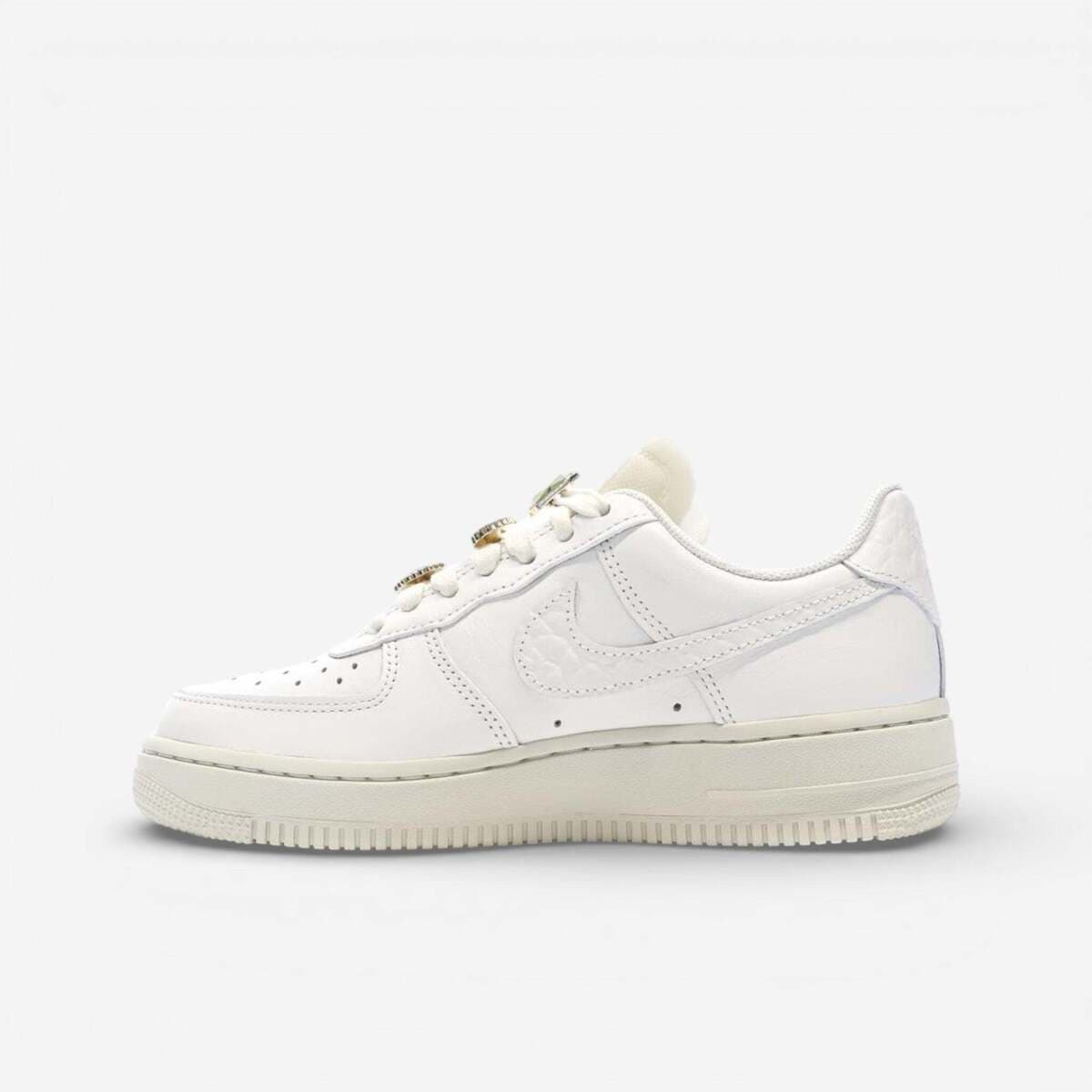 Women's Sneakers Nike Beige