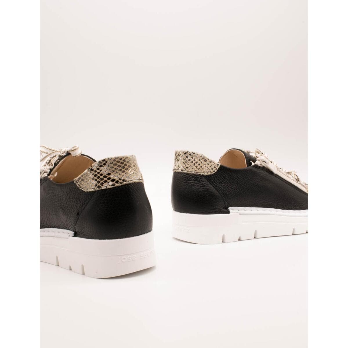 Women's Sneakers Jose Saenz Black
