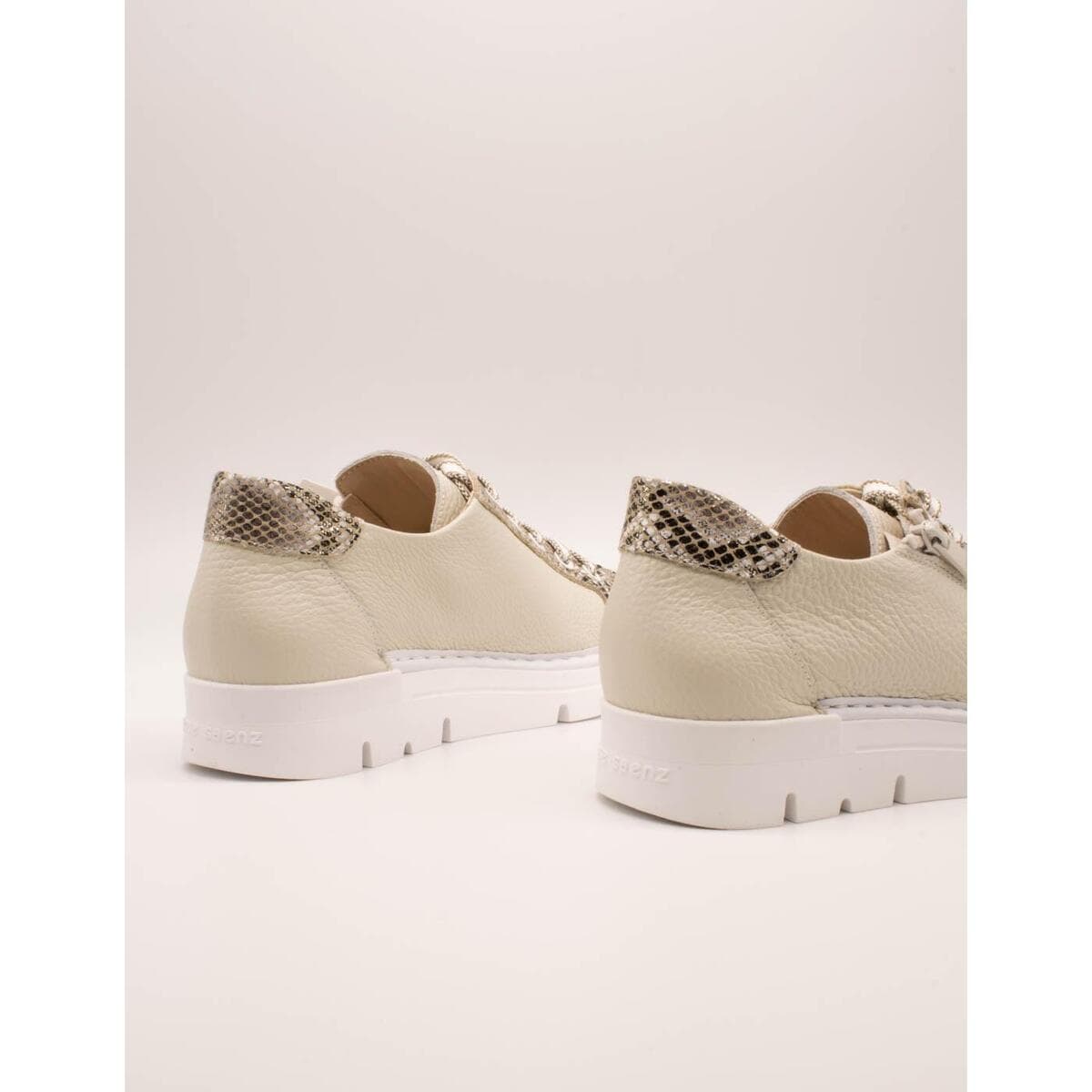 Women's Sneakers Jose Saenz White