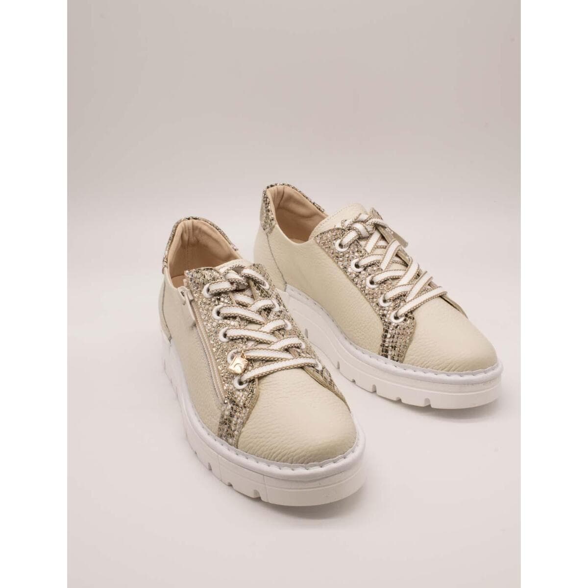 Women's Sneakers Jose Saenz White