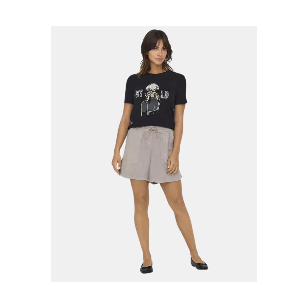 Women's Shorts Only Beige