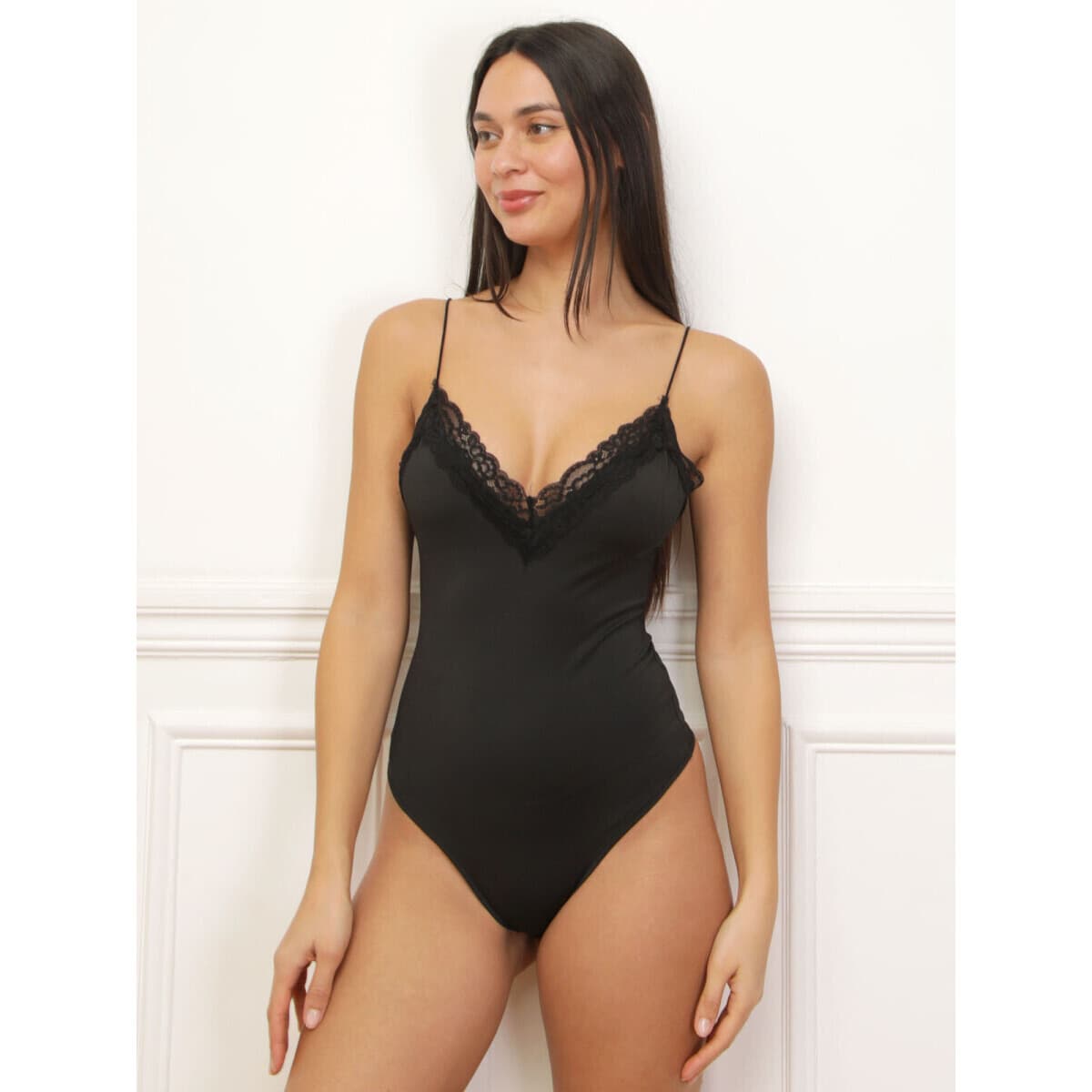 Women's T-Shirts La Modeuse Black