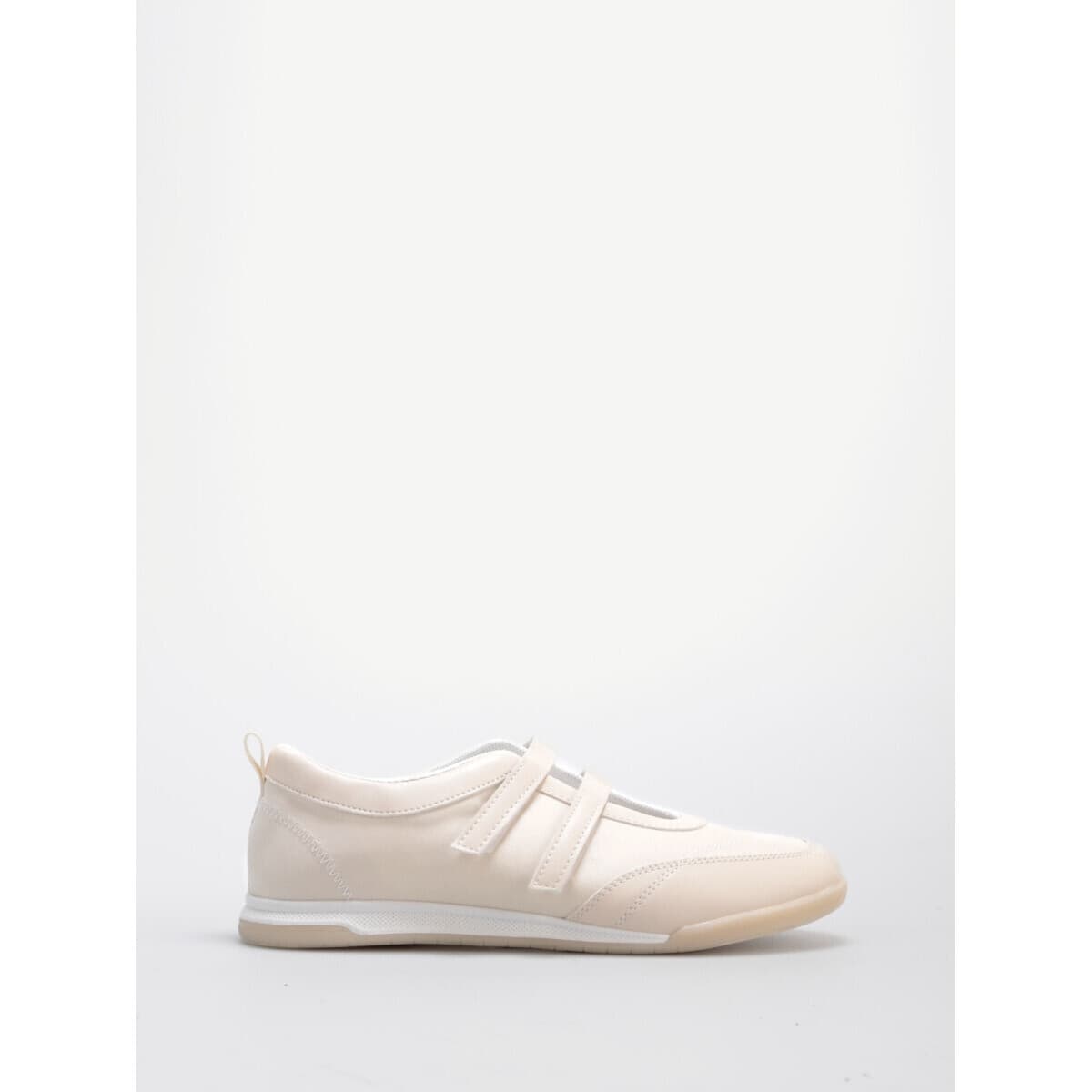 Women's Gym Shoes La Modeuse Beige