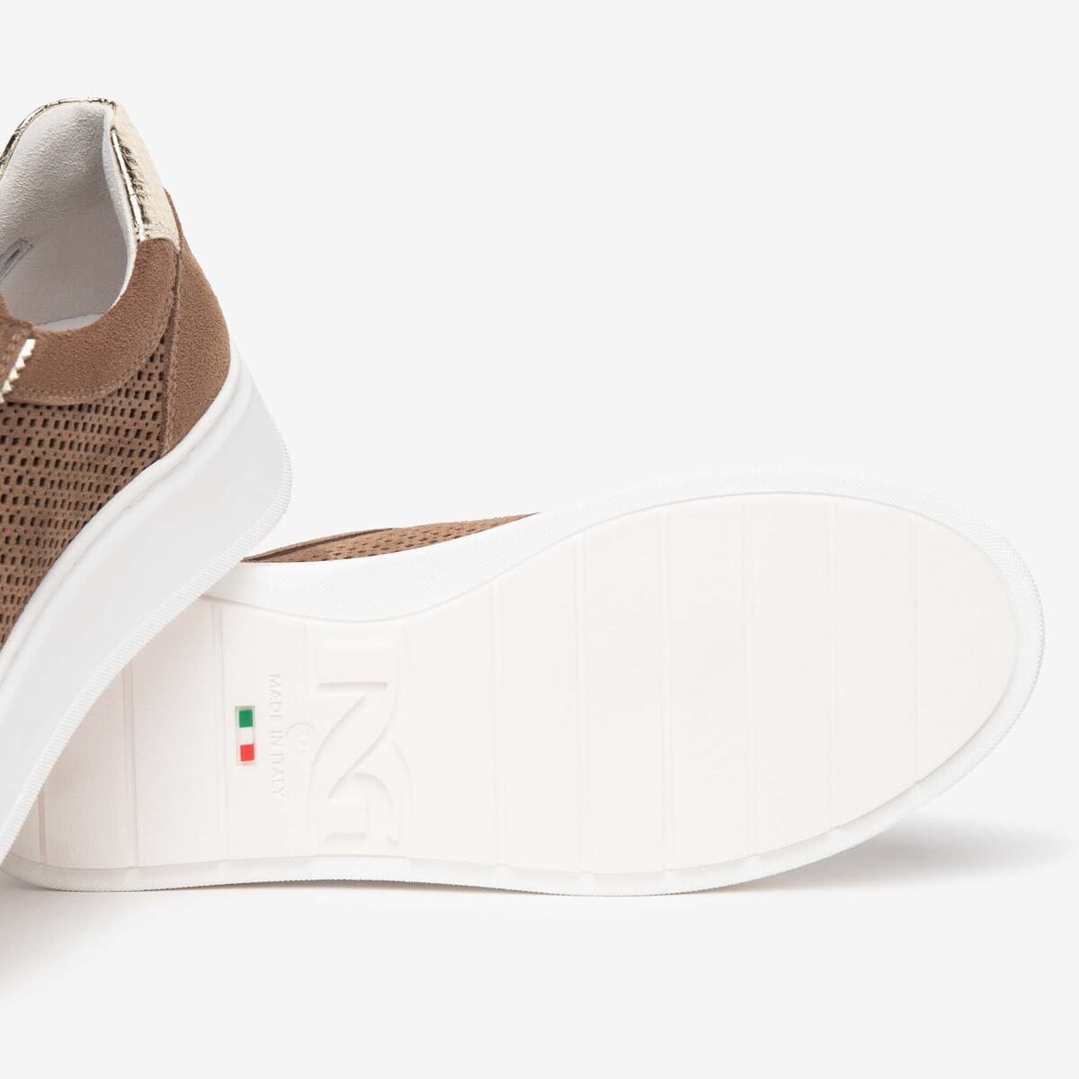 Women's Sneakers NeroGiardini Brown